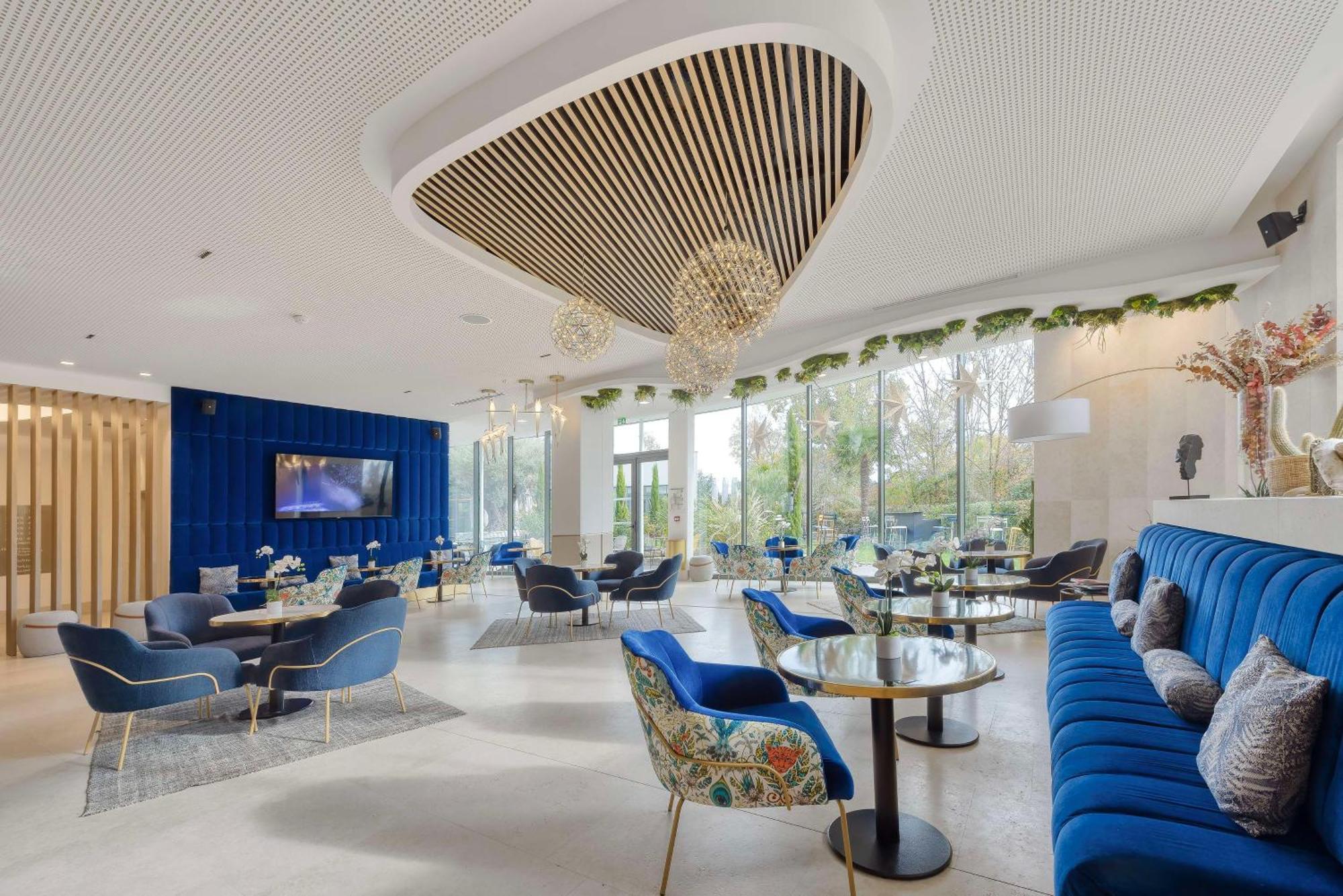 Golden Tulip Lyon Ouest Techlid Hotel & Spa Limonest Exteriér fotografie